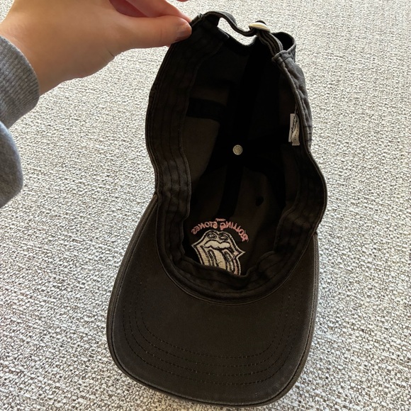 American Eagle Rolling Stones Hat - Picture 4 of 9